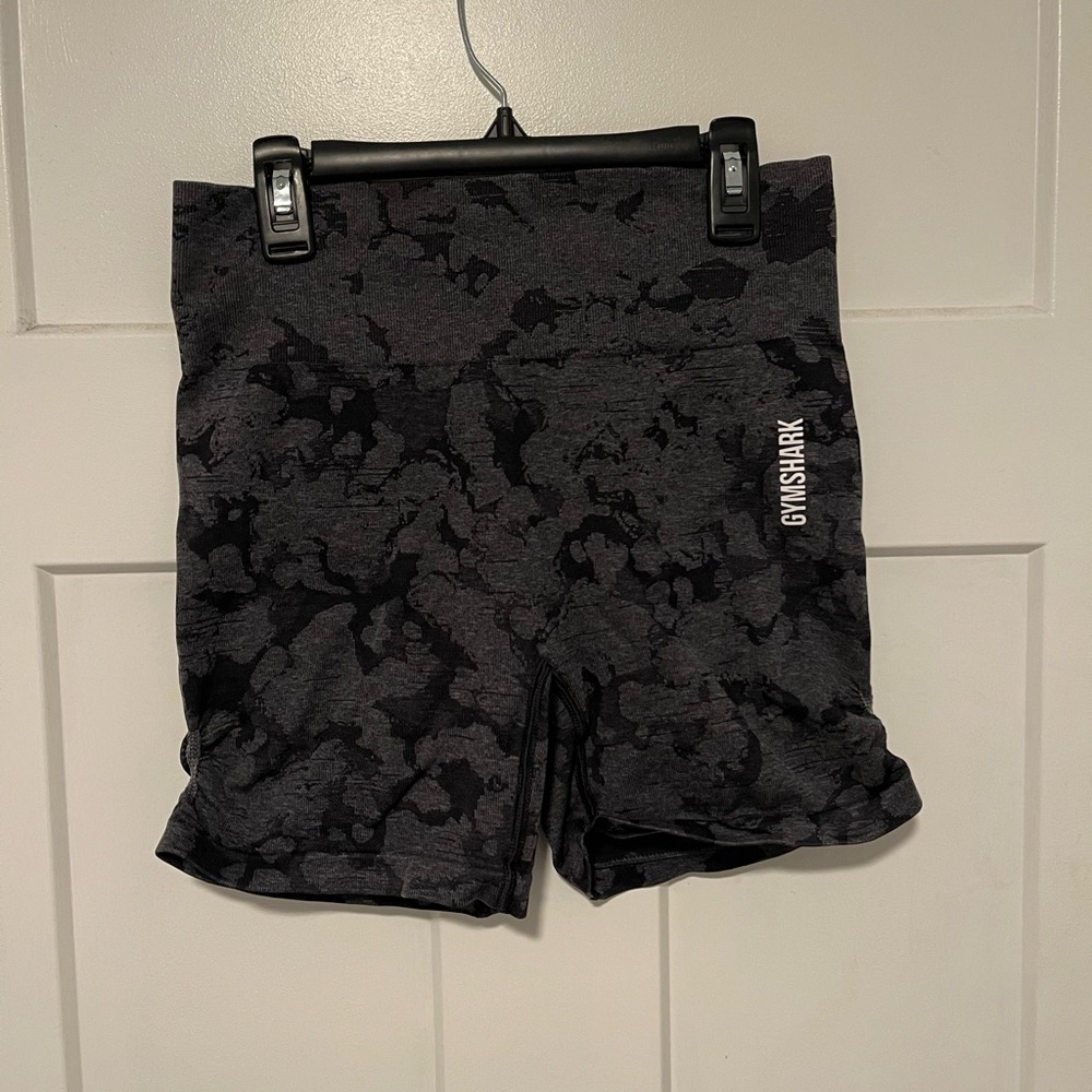 gymshark biker shorts